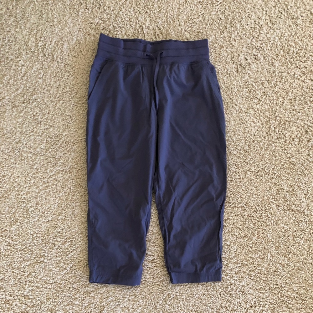 Lululemon Studio Crop